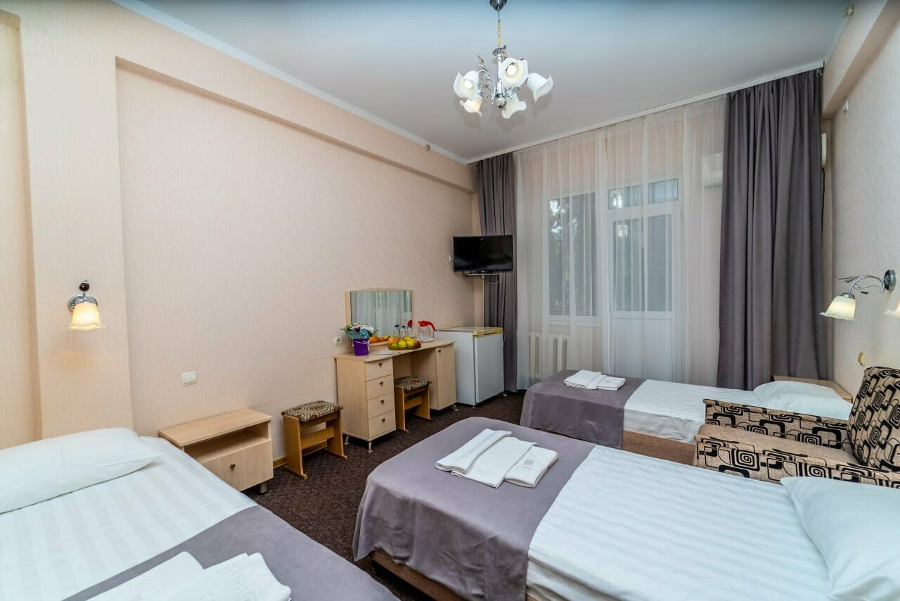 Санаторий Славутич Алушта