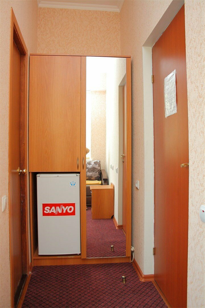 Санаторий Славутич Алушта