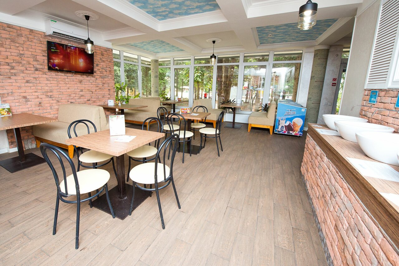 Санаторий Славутич Алушта-30