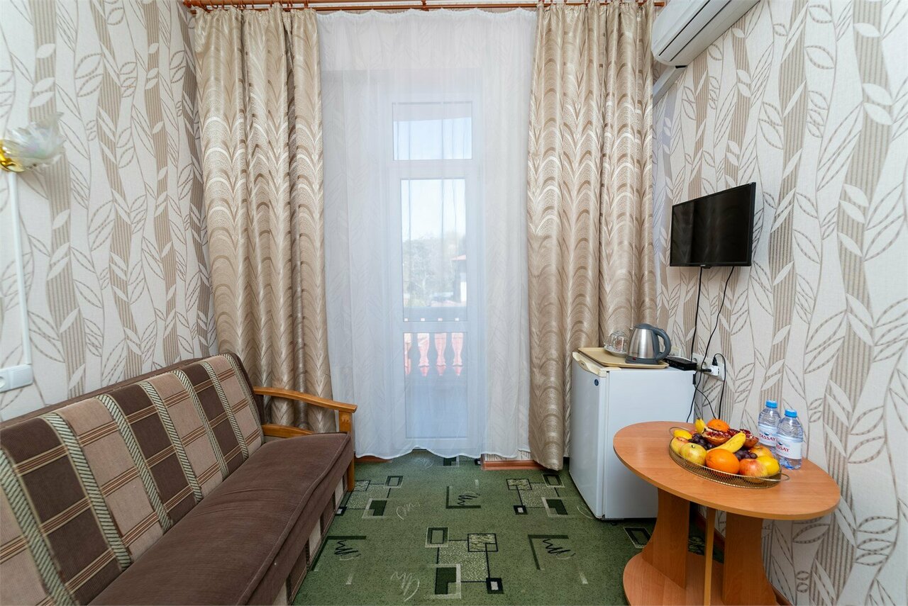 Санаторий Славутич Алушта