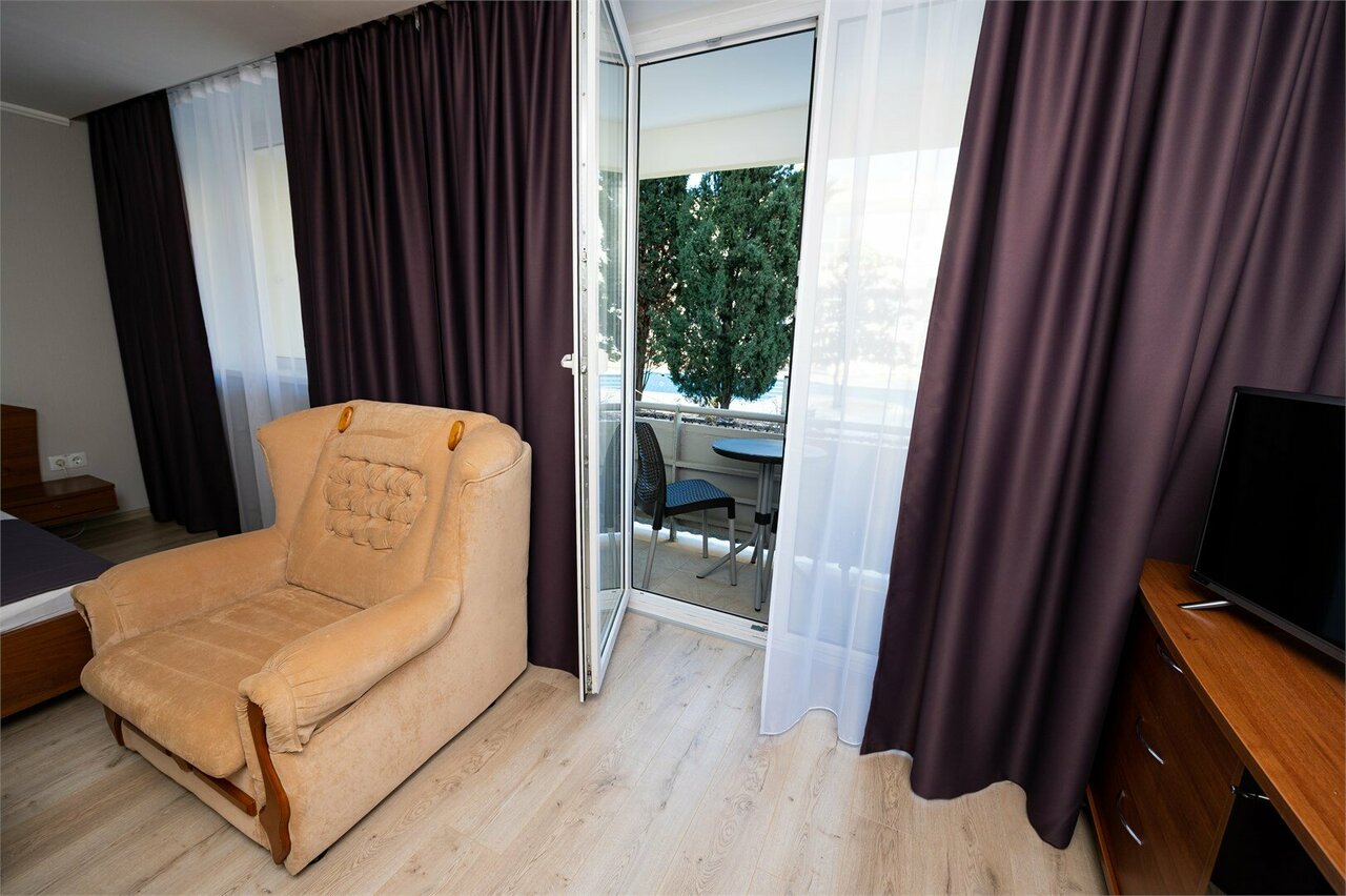 Санаторий Славутич Алушта