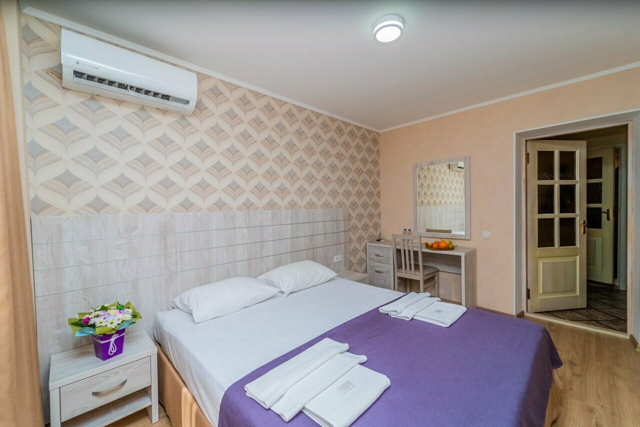 Санаторий Славутич Алушта