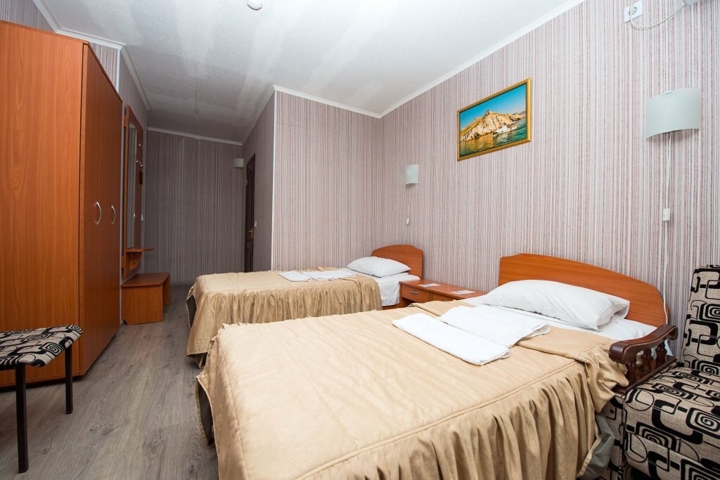 Санаторий Славутич Алушта-75