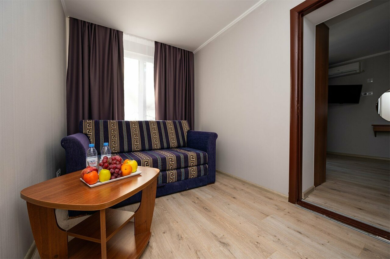 Санаторий Славутич Алушта