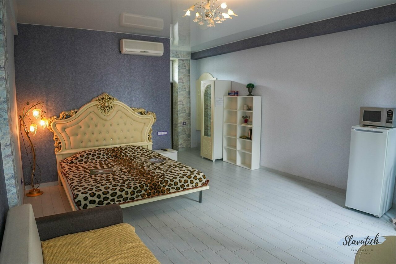 Санаторий Славутич Алушта