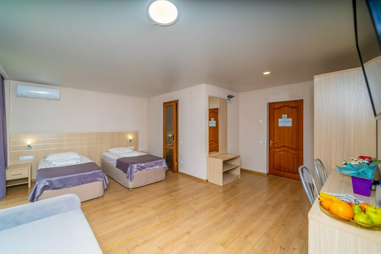 Санаторий Славутич Алушта