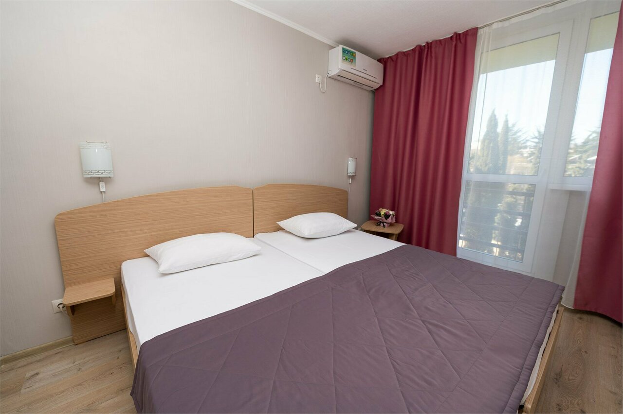 Санаторий Славутич Алушта