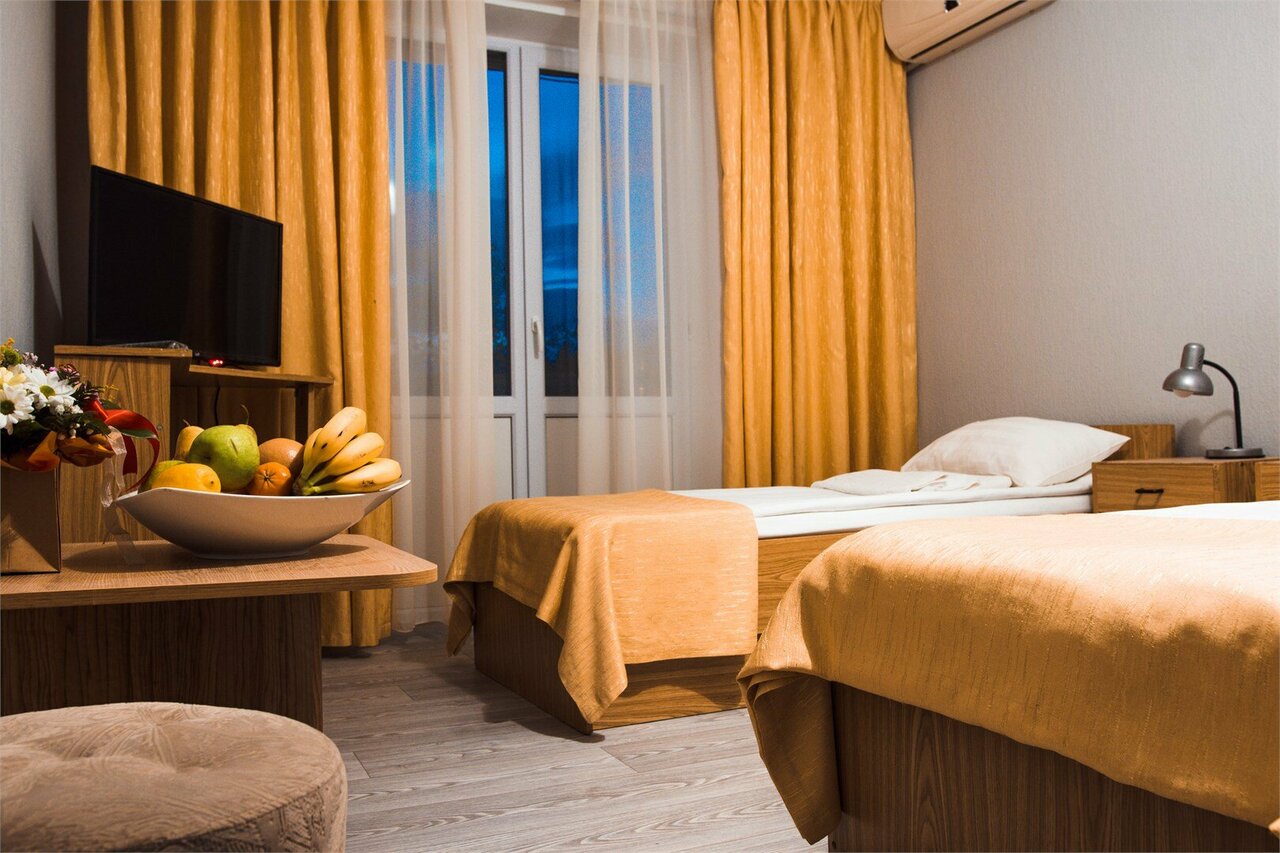 Санаторий Славутич Алушта