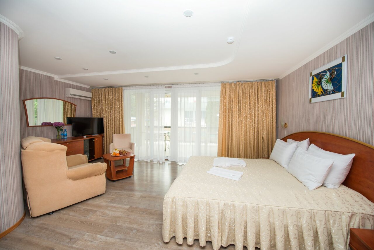 Санаторий Славутич Алушта-25