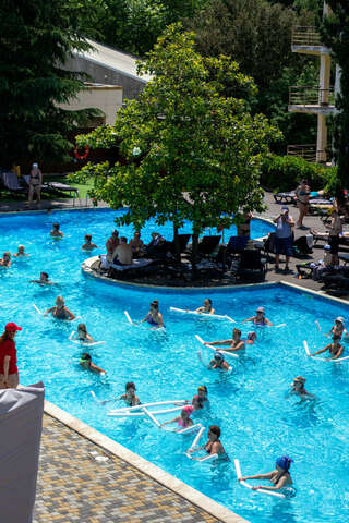 Санаторий Славутич Алушта-0