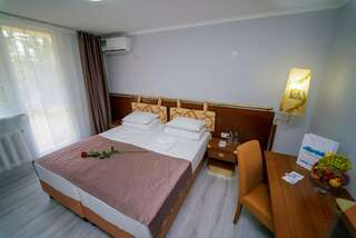 Санаторий Славутич Алушта Двухкомнатный делюкс-2