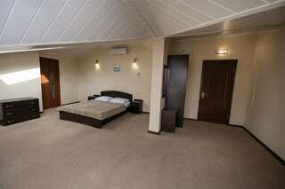 Санаторий Славутич Алушта Оптима улучшенный. Корпус №9-6