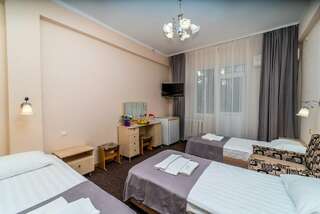 Санаторий Славутич Алушта Трехместный стандарт. Корпус № 10, 11-1