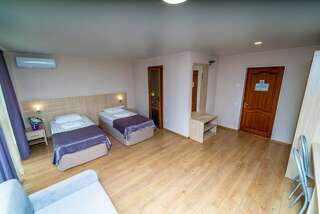 Санаторий Славутич Алушта Двухместный улучшенный. Корпус № 10, 11-7