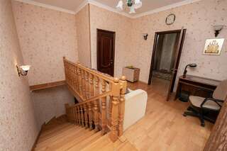 Санаторий Славутич Алушта Апартамент двухуровневый. Корпус №9-15