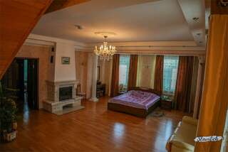 Санаторий Славутич Алушта Апартамент двухуровневый. Корпус №9-3