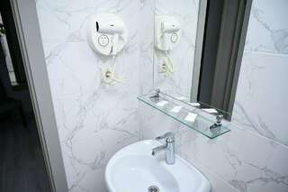 Санаторий Славутич Алушта Двухкомнатный делюкс-14