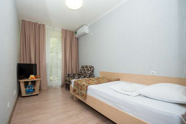 Санаторий Славутич Алушта-50